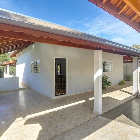 Casa Sao Luis Villa Lindoia Bagian luar foto