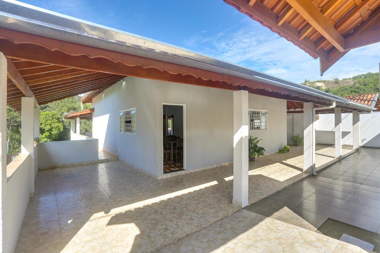 Casa Sao Luis Villa Lindoia Bagian luar foto